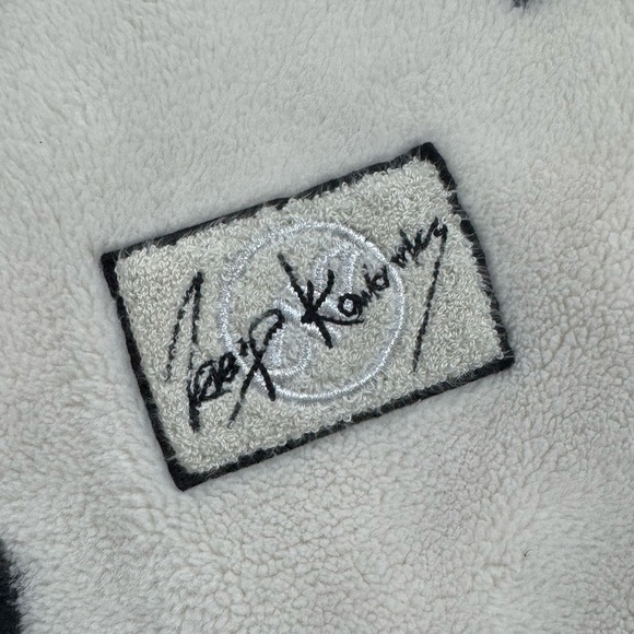 BJHG Be Just Hardly Good Teddy Zip-Up - Men’s Size L - Like New - Black & Cream - Picture 6 of 9